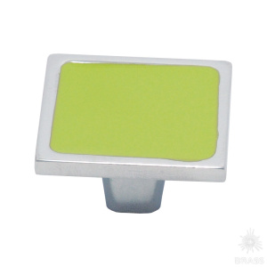 03.845.030.030.069 Ручка кнопка детская, салатовый