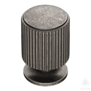 1464 0026 OSM Ручка кнопка, старое серебро