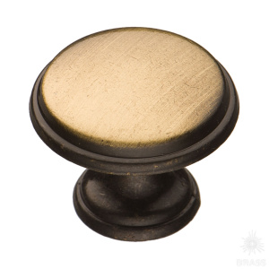 15.330.29.04 Ручка кнопка, старая бронза