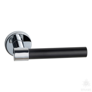 HA186RO12 CR-CR/AL6 AXE Ручка дверная, глянцевый хром/чёрный