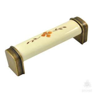 397M1 Ручка скоба керамика с металлом, коричневые цветы на молочном фоне 96 мм