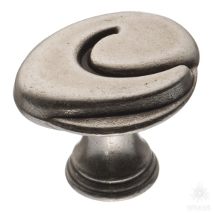 15.347.00.16 Ручка кнопка, старое серебро