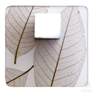 Z3000030 Ручка кнопка с внутренней вставкой из листвы